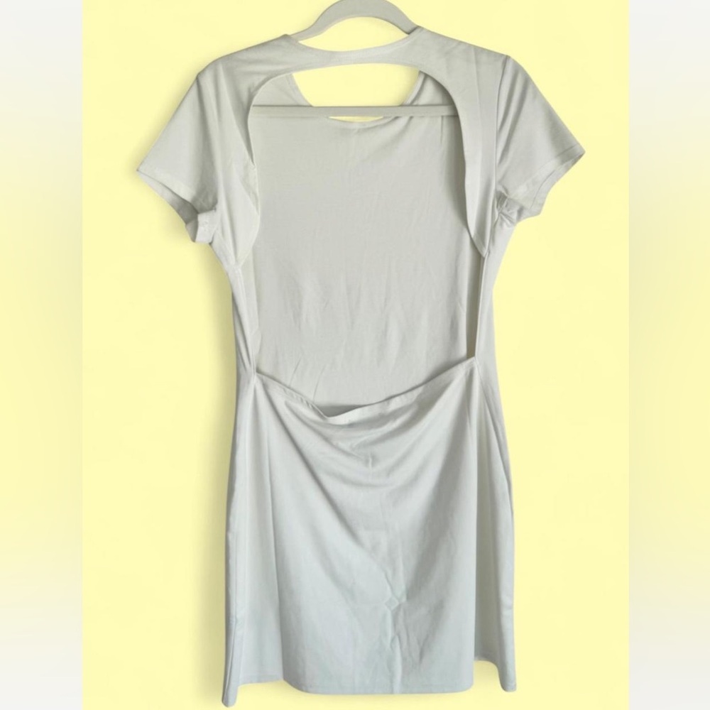 NWOT Reformation x Laura Harrier White Open Back Mini Dress Size L - Picture 2 of 4